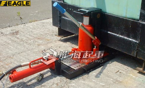 EAGLE JACK F-TL帶滑臺爪式千斤頂案例圖二